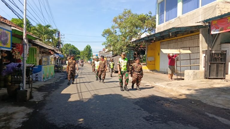 Koramil 0825-21/Kalipuro Laksanakan Apel Bersama dan Patroli Bersama Banser Guna Sinergi Menjaga Keamanan Kec. Kalipuro