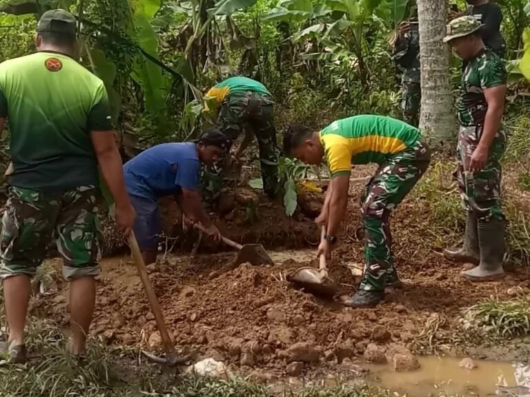Satgas TNI Manunggal Membangun Desa (TMMD) ke-126 Tahun 2025 di Kecamatan Ampelgading, Kabupaten Malang, Jawa Timur, terus mempercepat penyelesaian sejumlah sasaran fisik