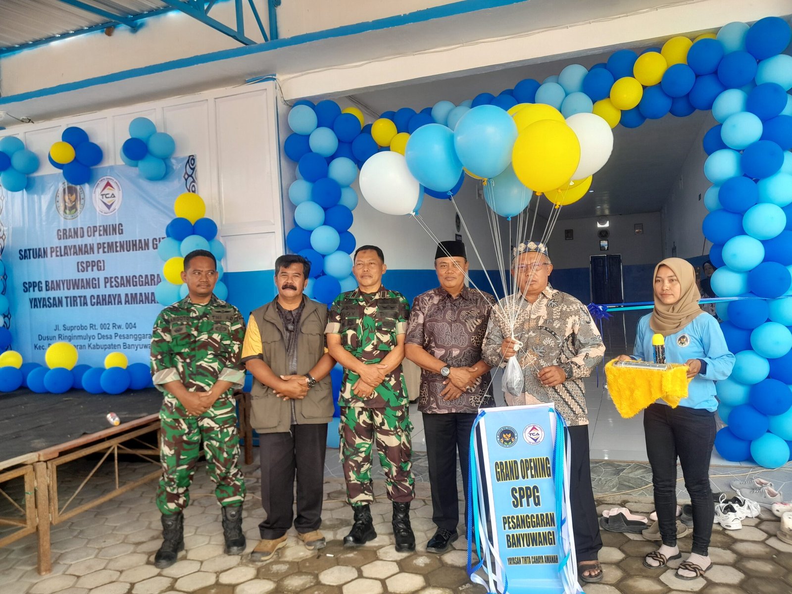 Danramil 0825-11/Pesanggaran Menghadiri Grand Opening Santuan Pelayanan Pemenuhan Gizi (SPPG) Desa Pesanggaran