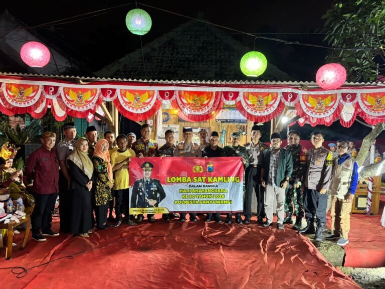 Danramil dan Babinsa Pesanggaran Hadir Acara Penilaian Lomba Pos Kamling Desa Pesanggaran